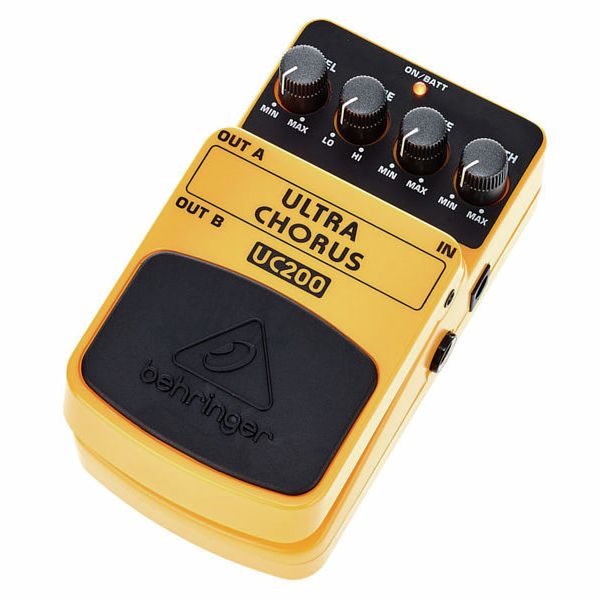 Behringer UC200 - Imagen 3